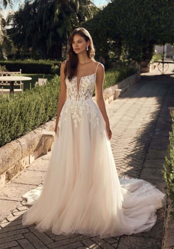 Moyra_Modeca